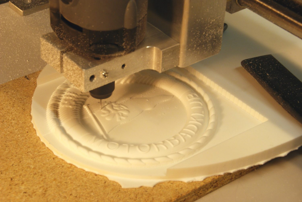 Hartschaum-3d-fraesen-pokal Hartschaum d fraesen pokal