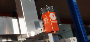 Laser engraver mounted on milling machine Laser engraver mounted on milling machine