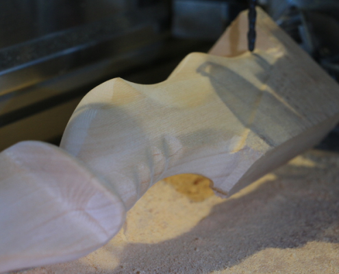 Milling a recurve bow