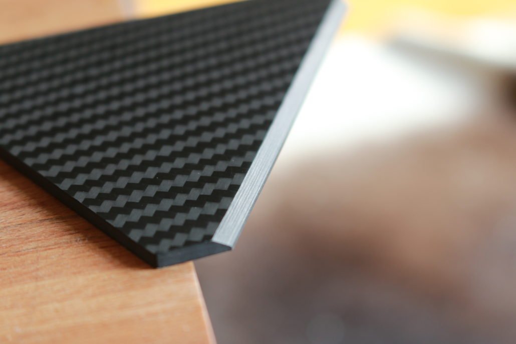 Carbon Fiber clean cutting edges Carbon Fiber clean cutting edges