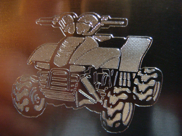 diamantgravur-auf-edelstahlblech Ford Cougar diamond engraving metal box