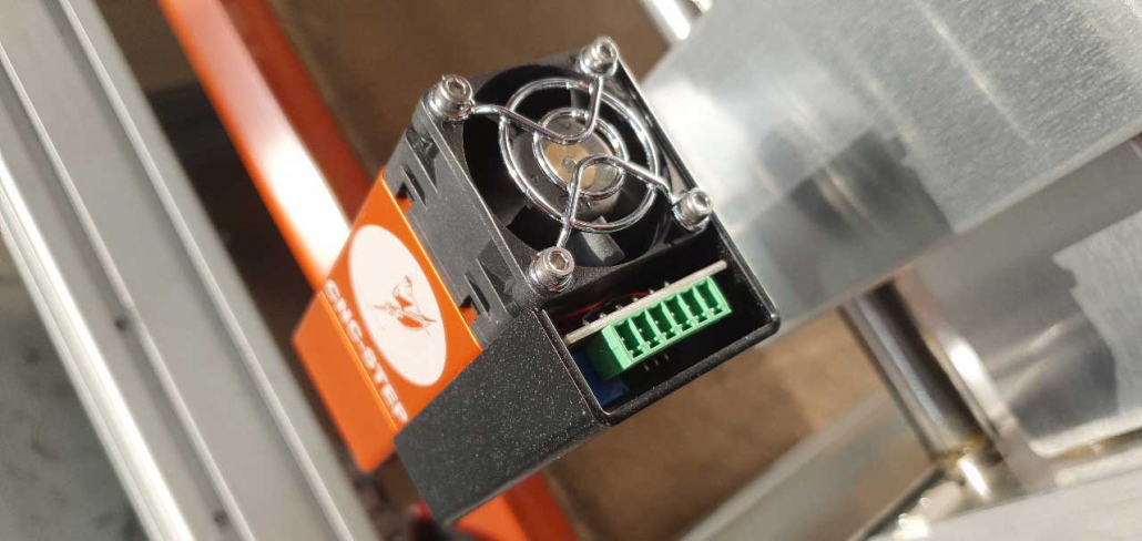 Laser module with fan Laser module with fan