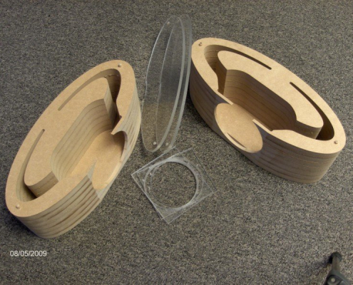 Massive MDF Gehäuse CNC gefräst Massive MDF Gehäuse CNC gefräst