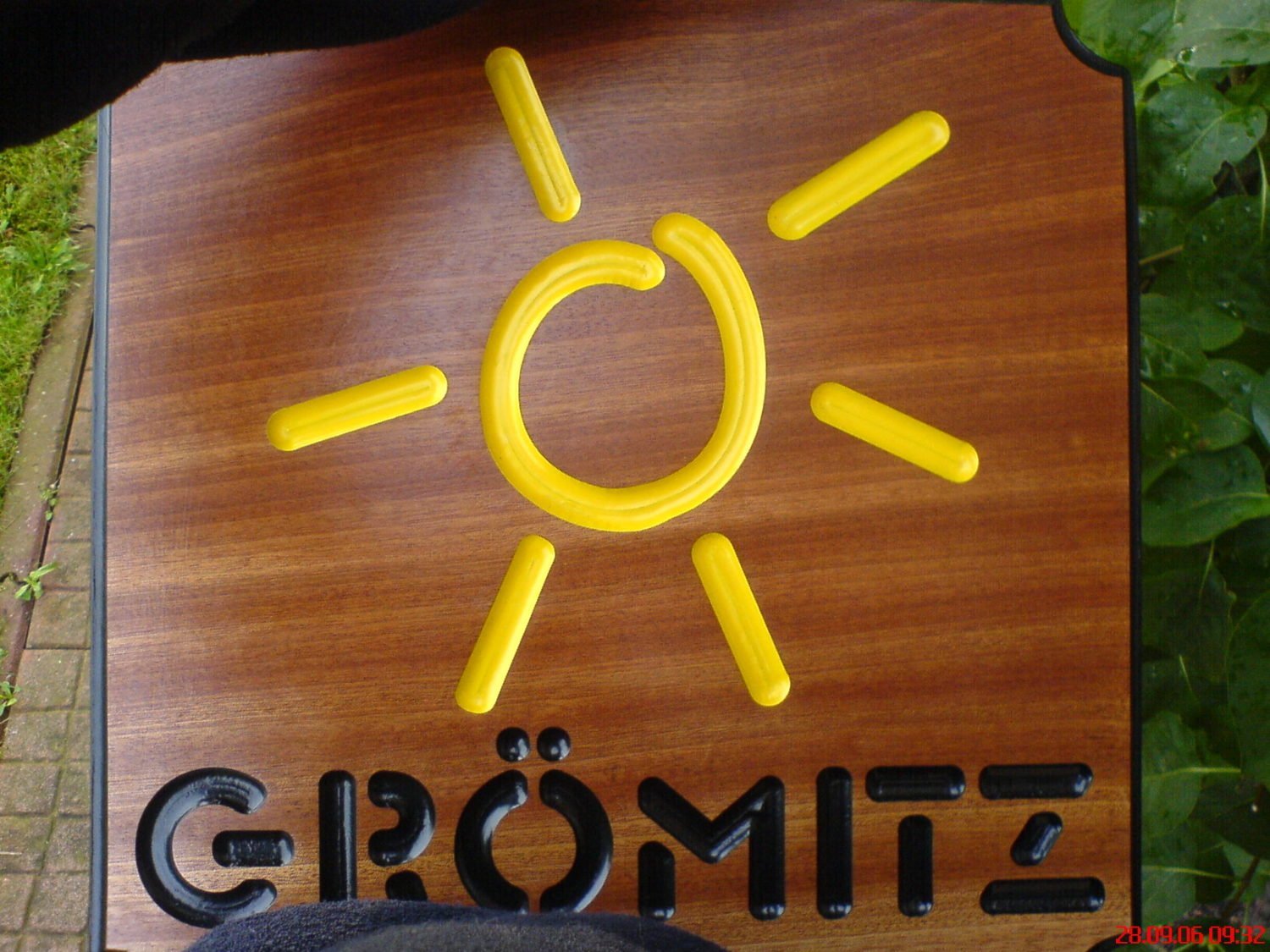 schild-aus-holz schild aus holz