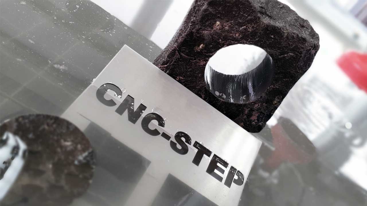 Natural stone 60mm cut with Water Jet Cutter flowJET Natural stone 60mm cut with Water Jet Cutter flowJET