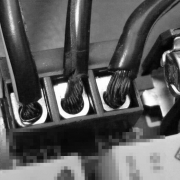 Etliche 230 Volt stromführende Leitungsenden lang abisoliert. Ader-Endhülsen fehlen and DIY CNC Fräse Etliche 230 Volt stromführende Leitungsenden lang abisoliert. Ader-Endhülsen fehlen and DIY CNC Fräse