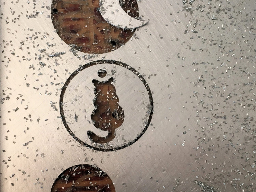 Ausgefräster Schlüsselanhänger Ausgefräster Schlüsselanhänger