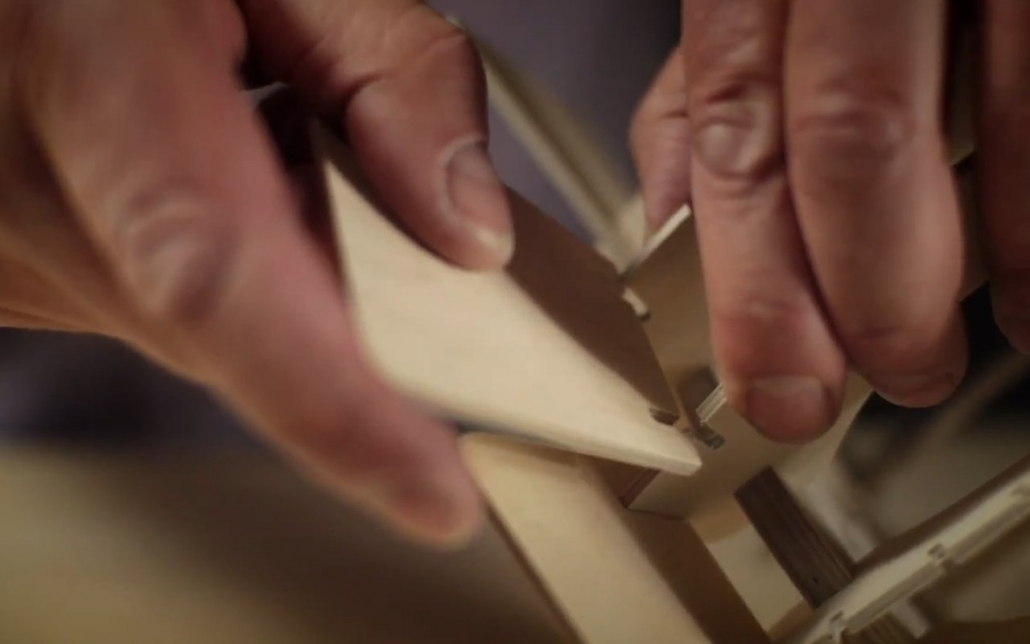 Holz Stecksystem ohne Leim und Kleber Holz Stecksystem ohne Leim und Kleber