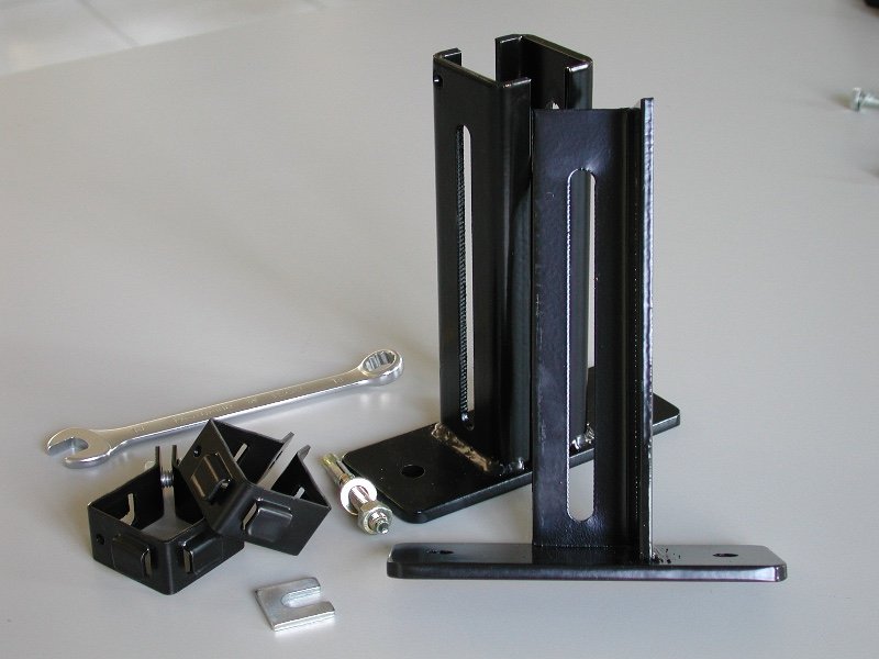 Höhenverstellbarer Fuss vom Schutzzaun Höhenverstellbarer Fuss vom Schutzzaun