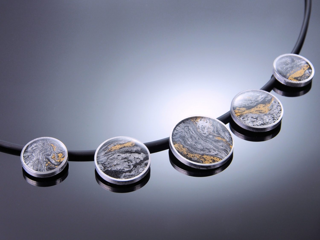 Individueller Design Schmuck aus Alu - Halskette Individueller Design Schmuck aus Alu - Halskette