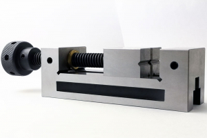 Large machine vice CNC-STEP Large machine vice CNC-STEP